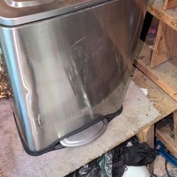Trash Can