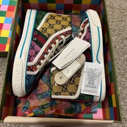 Gucci Monogram canvas 