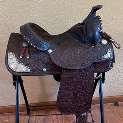 Circle Y Horse Saddle 15 1/2 Inch 