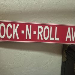 Music, Red, Silver, Metal Bord Thing