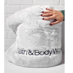 New Bath & Body Works Holiday Plush Blanket