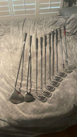 Golf clubs set! Taylormade , King cobra, Titleist
