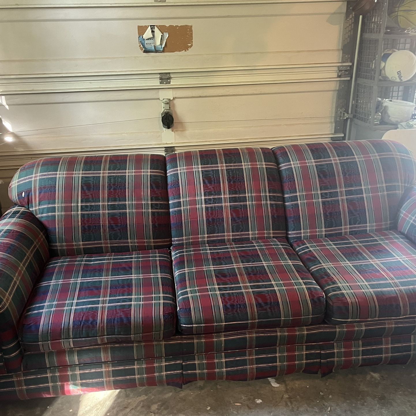 Free Sofa 