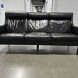 Delivery Restoration Hardware Industrial Modern Black Leather Sofa