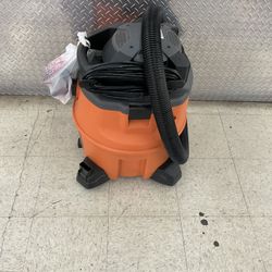 Ridgid 16 gallon shop vac