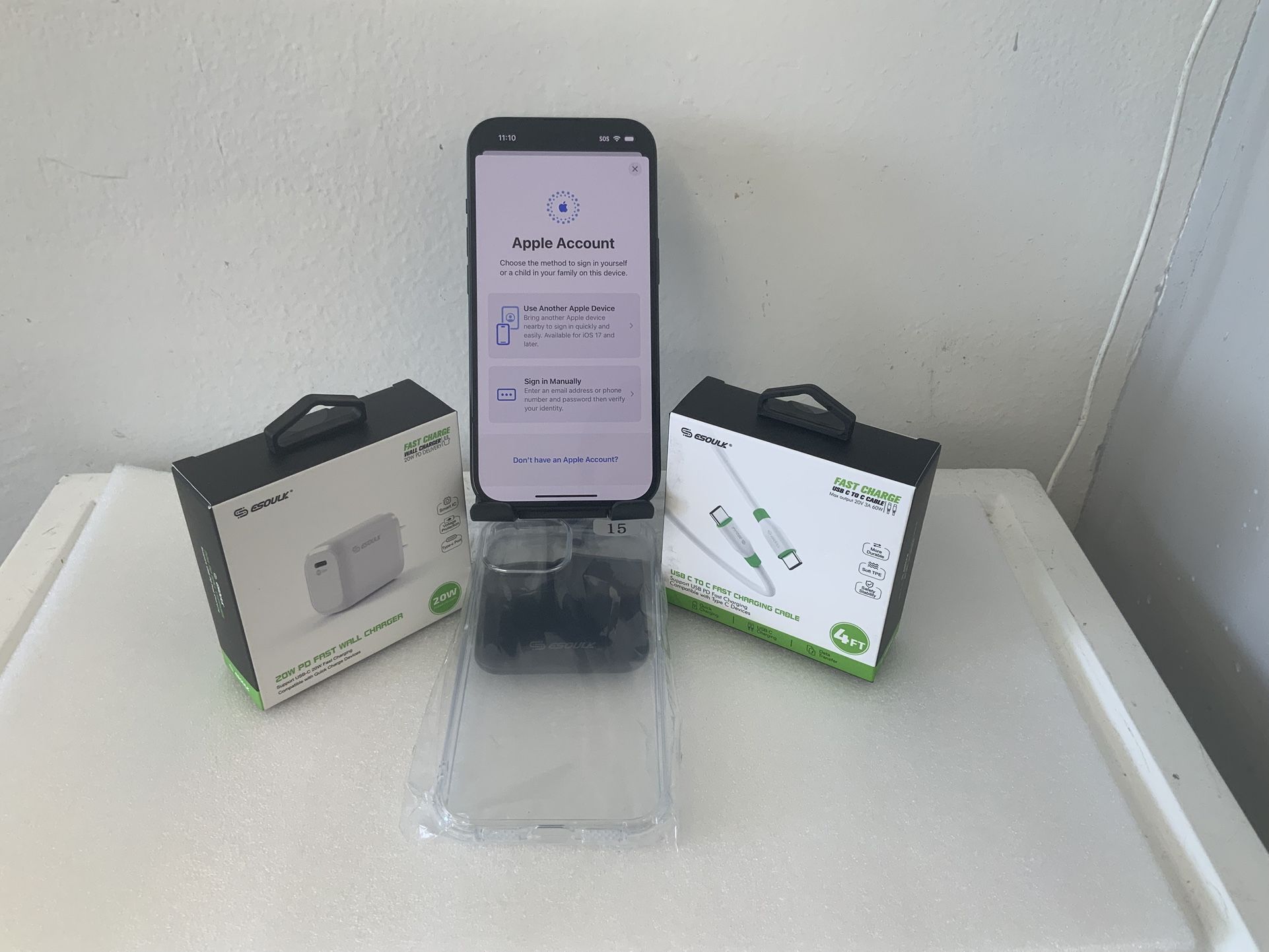 iPhone 15 