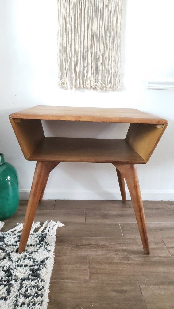 Vintage Mid Century Modern Heywood Wakefield Atomic Side Table