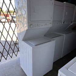 27” Wide Stack Washer And.  Dryer Great Condition Pre Owned 