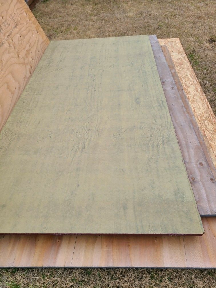 Plywood