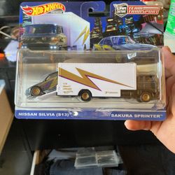 Hot Wheels Premium: Team Transport 