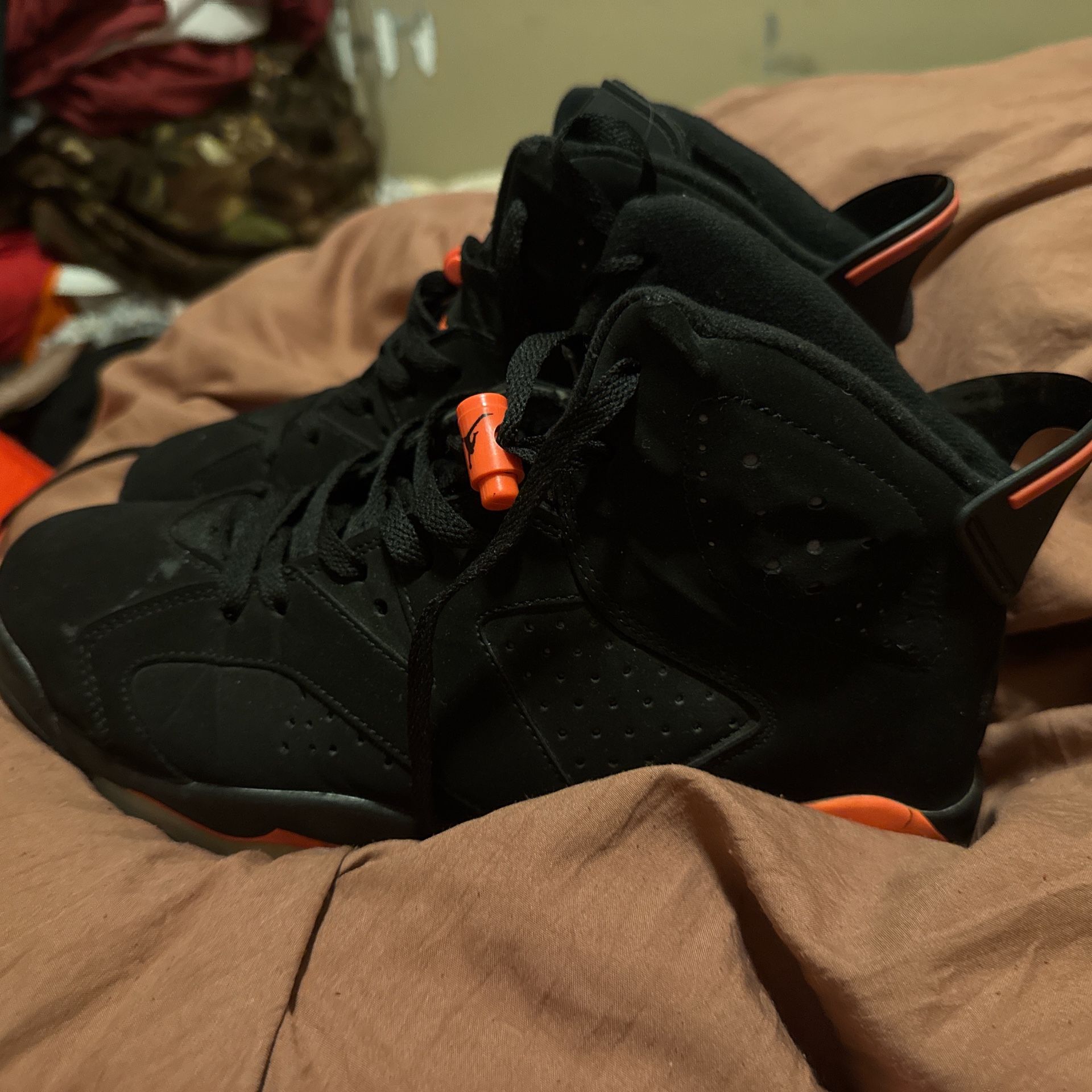 Jordan 6 Infra Red, Size 9 1/2