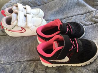 Size 6 toddler nikes
