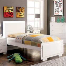 White twin bed