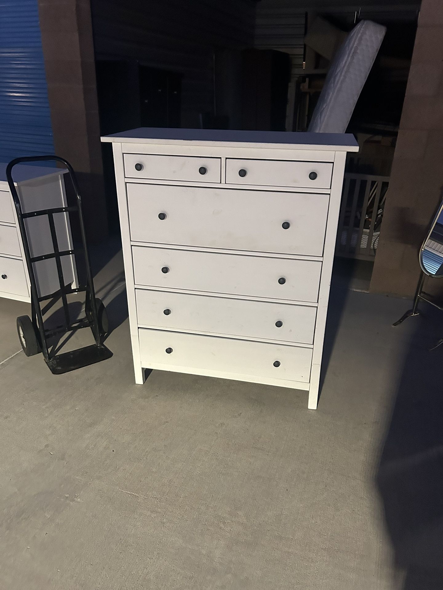 6-drawer dresser