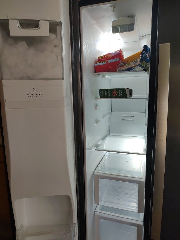 Whirlpool Side By Side Refrigerator Freezer