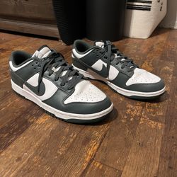 Nike Dunks