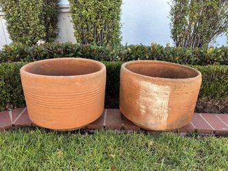 Vintage Lot 2 Terracotta Planter Pots Low Profile Patina Aged Flower Tree Succulents Garden Pots