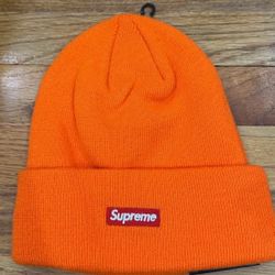 supreme beanie 