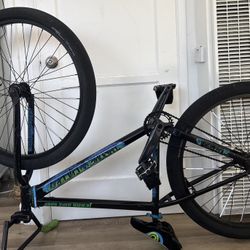 Throne For sale NO TRADES