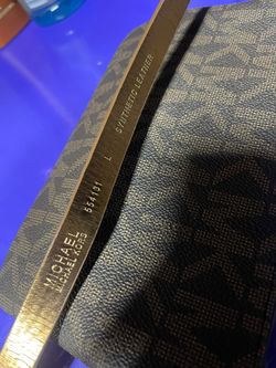 Michael Kors style 554131 synthetic leather