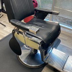 Barber chair