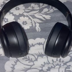 Beats Solo 4