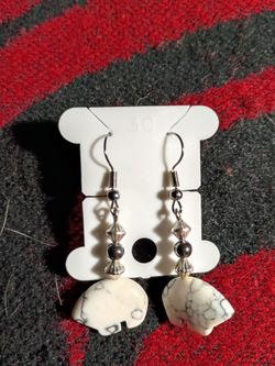 Stone Bear earring