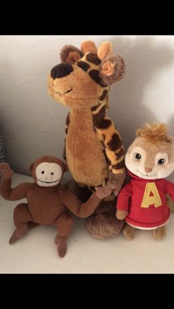 Monkey, giraffe and Alvin and the chipmunk
