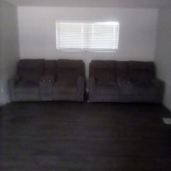 2 Electric  Recliner Couch 