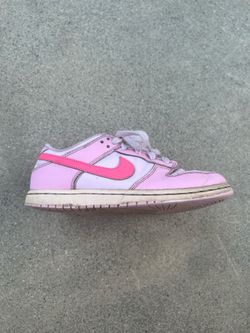 Nike Dunks: Size 3Y Triple Pinks