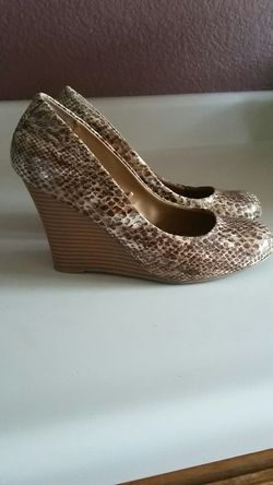 R report brand Sz.8 Great condition