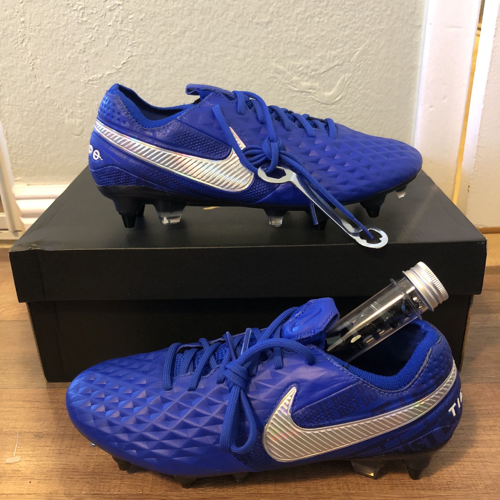 Nike Tiempo Legend 8 Elite ACC SG-PRO Soccer Cleats Size 7