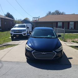 2017 Hyundai Elantra