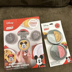 Dash Waffle Maker Disney Mickey Mouse & Friends w/ Extra Plates