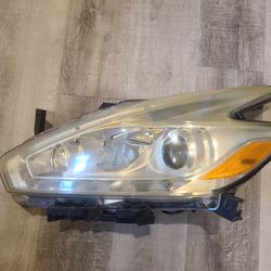 Headlight for murano