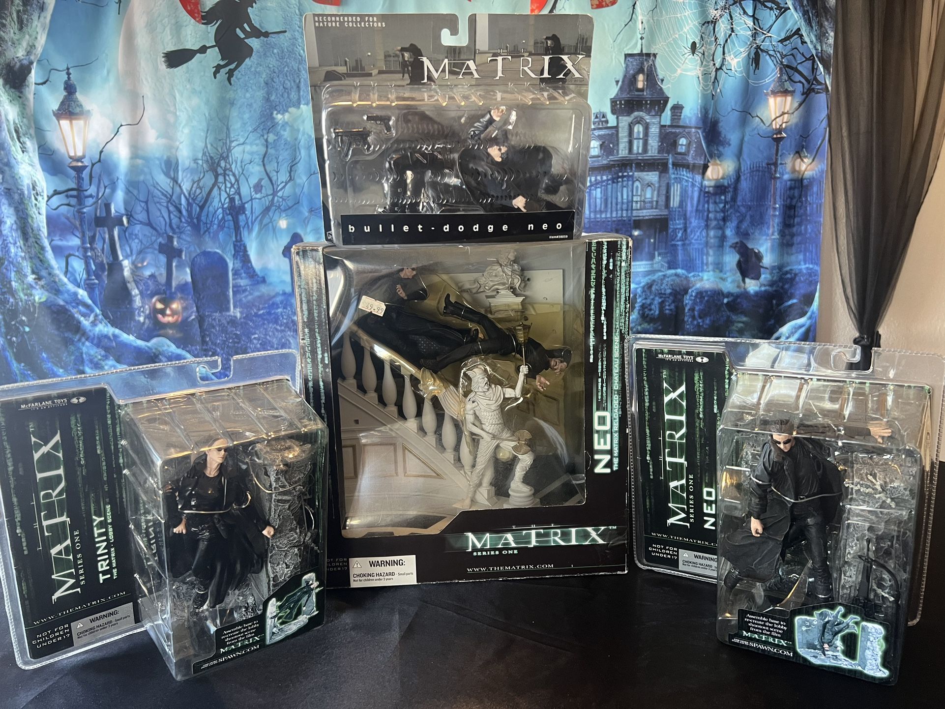 The Matrix Reloaded & Bullet Dodge Action Figures