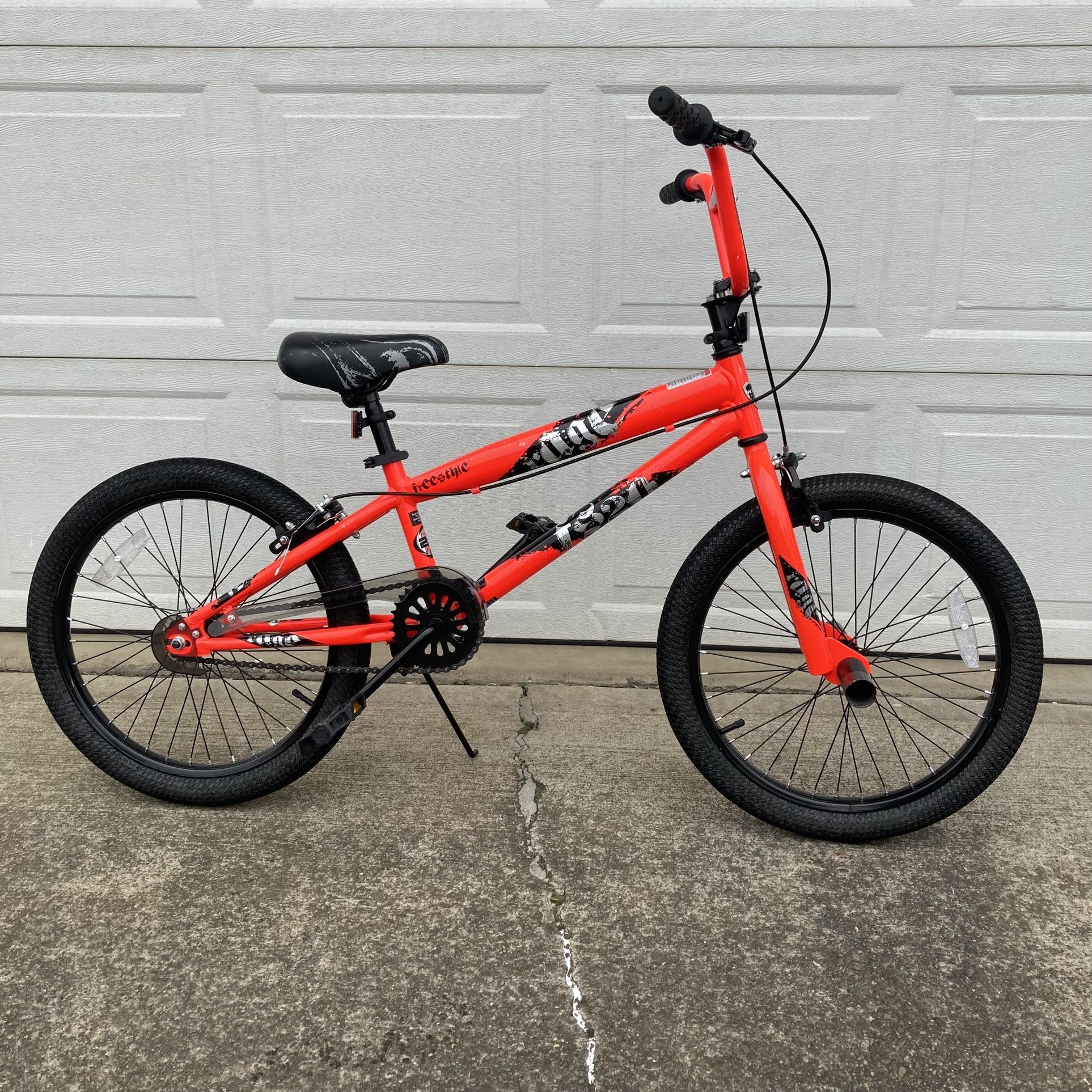 Kent 20 rage deals bmx boy's bike