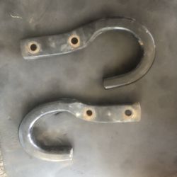 Obs Tow Hooks Front