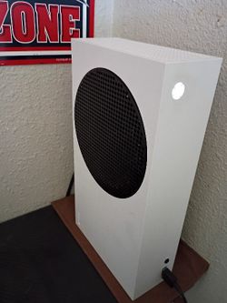 Xbox Series S (Excellent Condition) 🎮