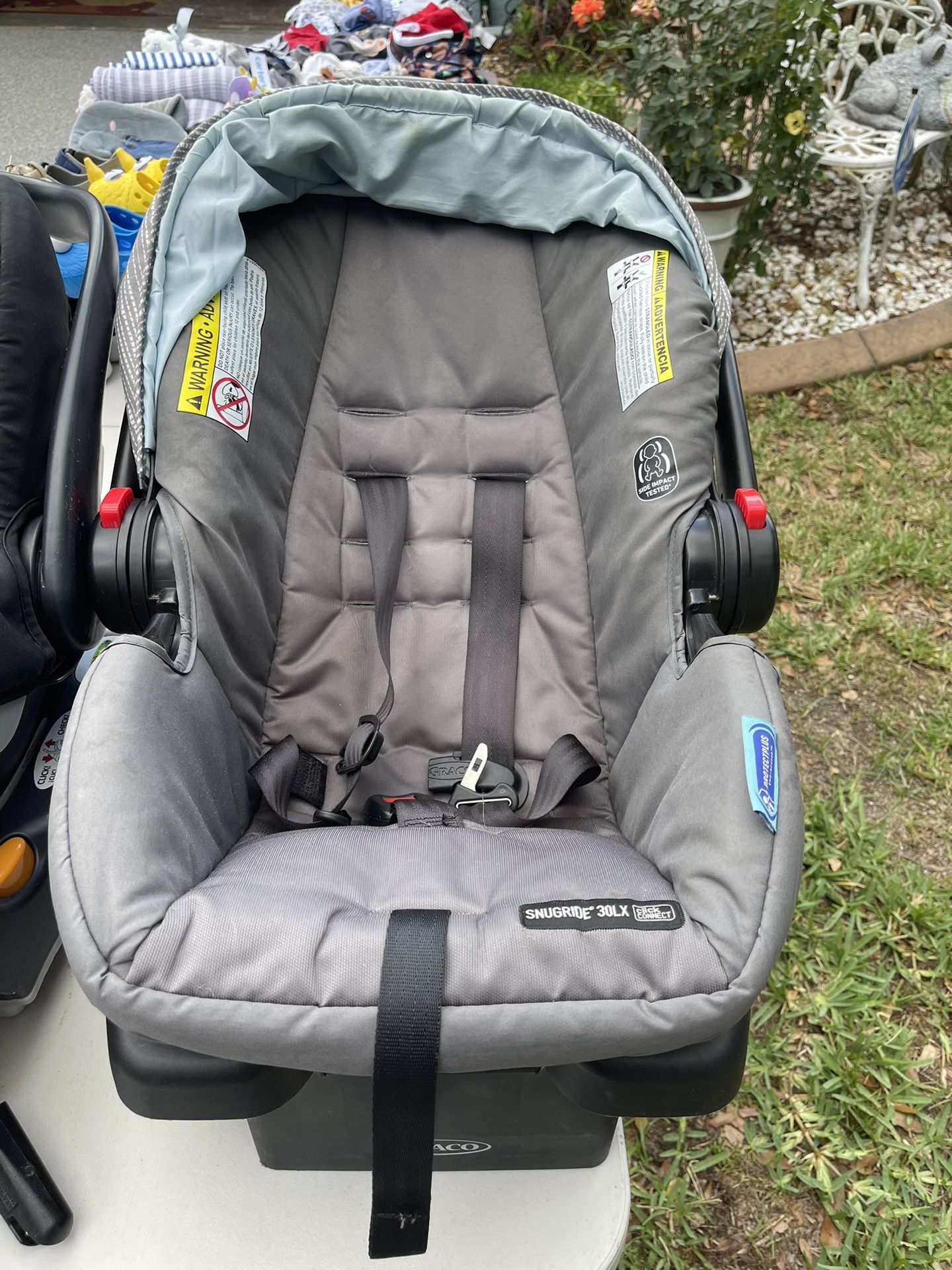 Graco Infant Car seat