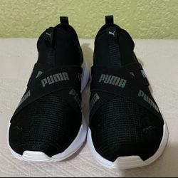 New Pumas And Skechers For Woman And Girls