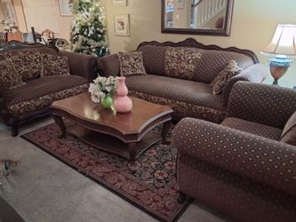 Victorian Traditional Brown Sofas Sets