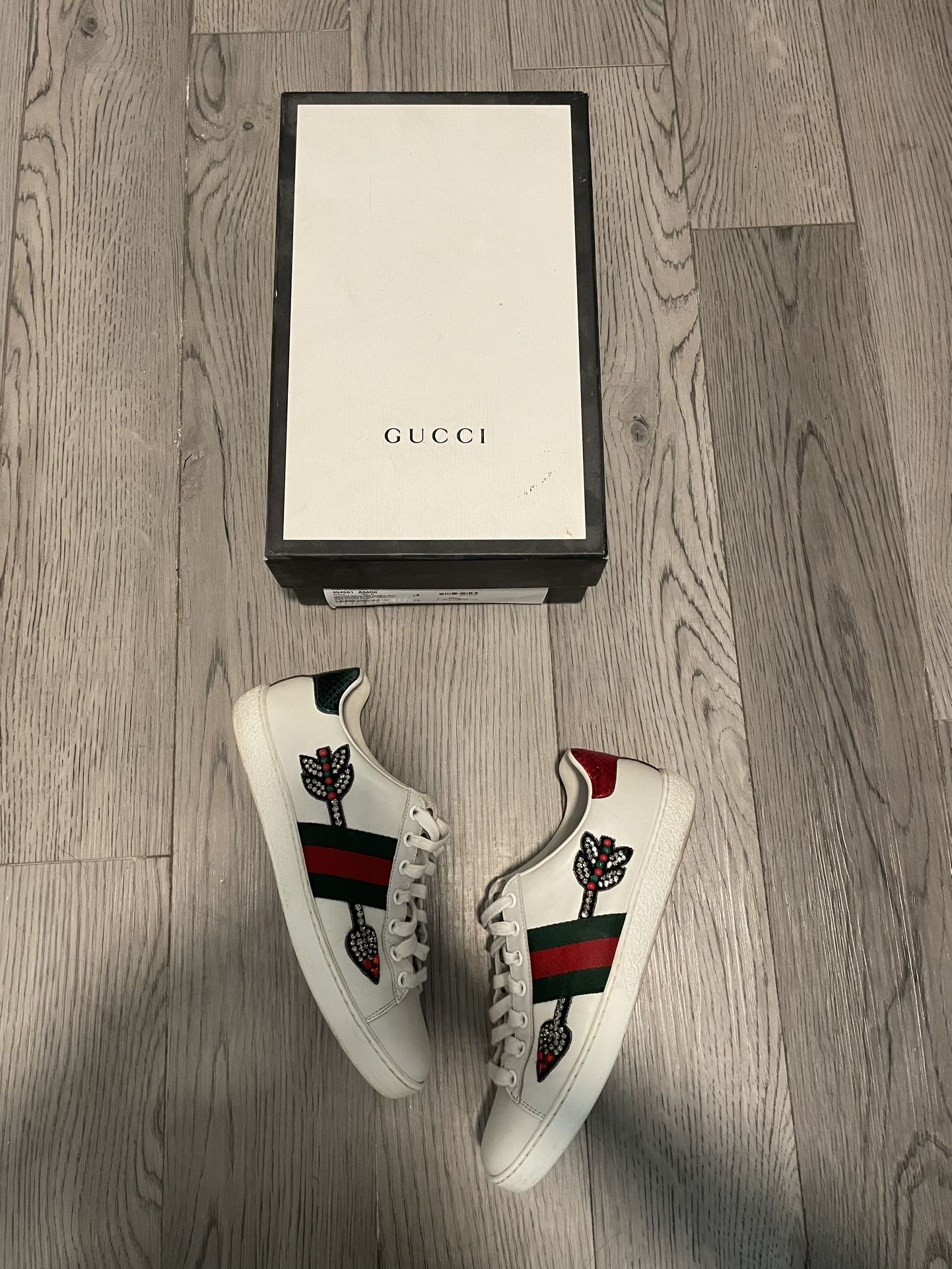 Gucci Arrow Sneakers