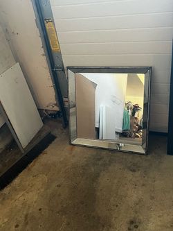 Square Wall Mirror with Mirrored Frame