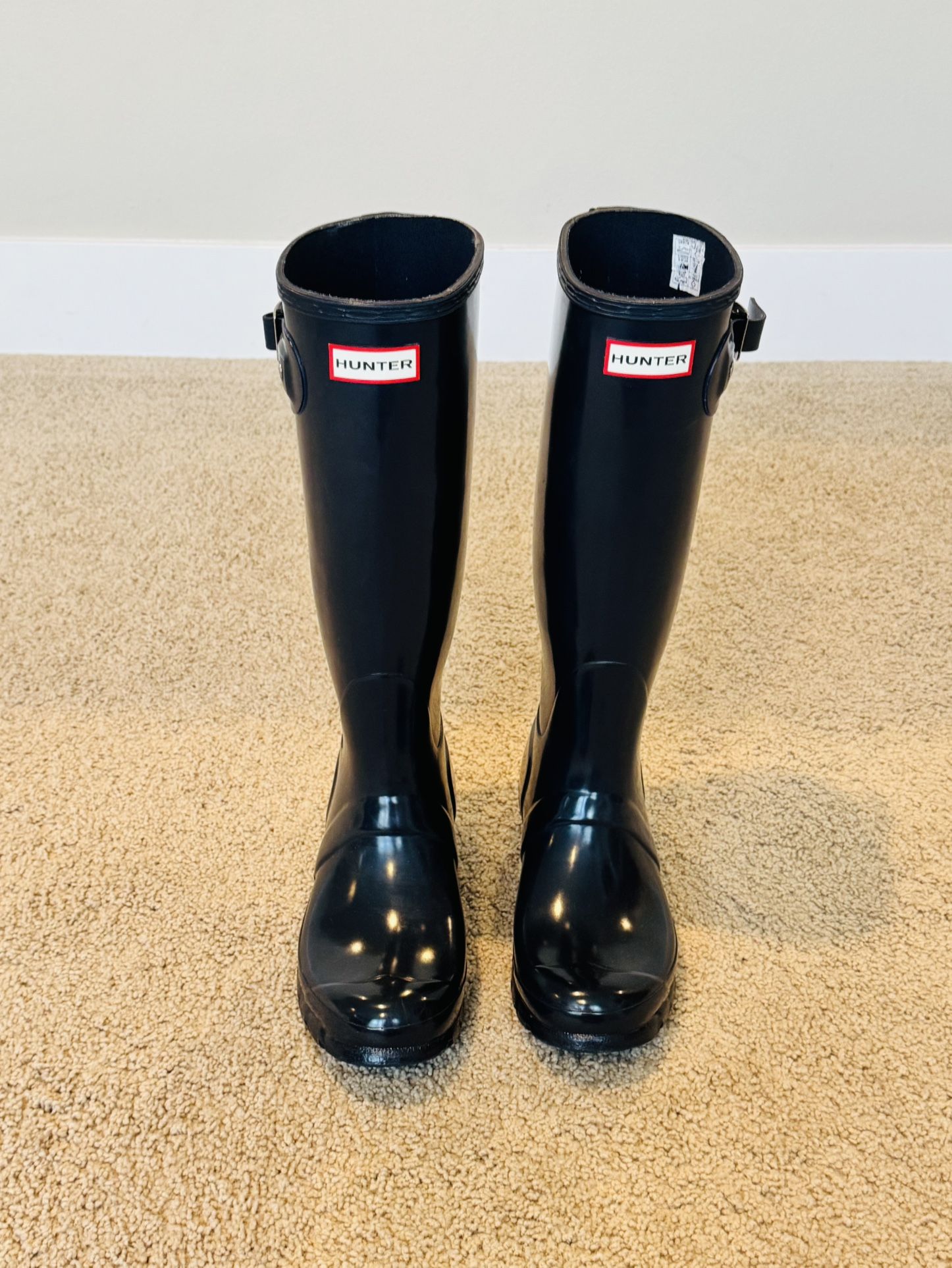 Hunter Original Tall Rain Boots – Navy gloss, Size 7 (Like New)