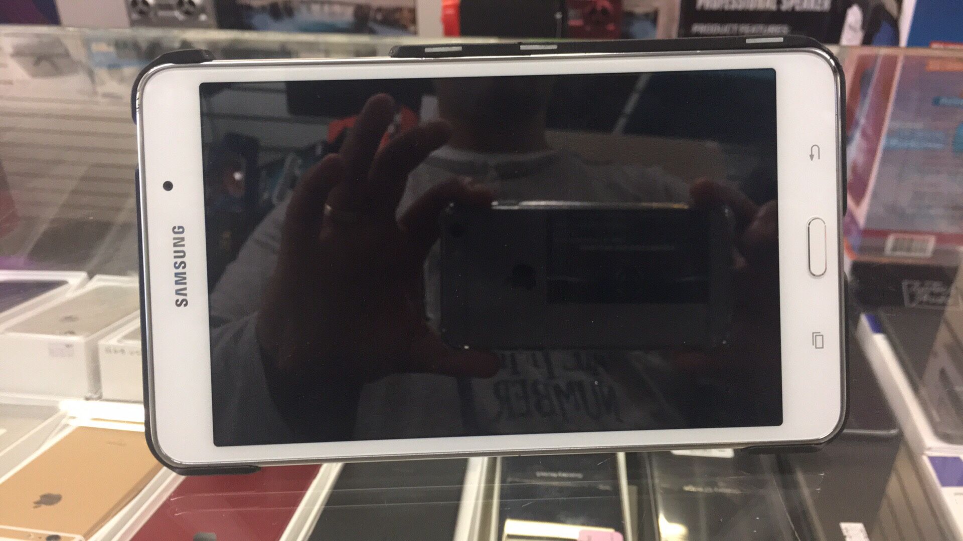 Tab 4. 7” Samsung
