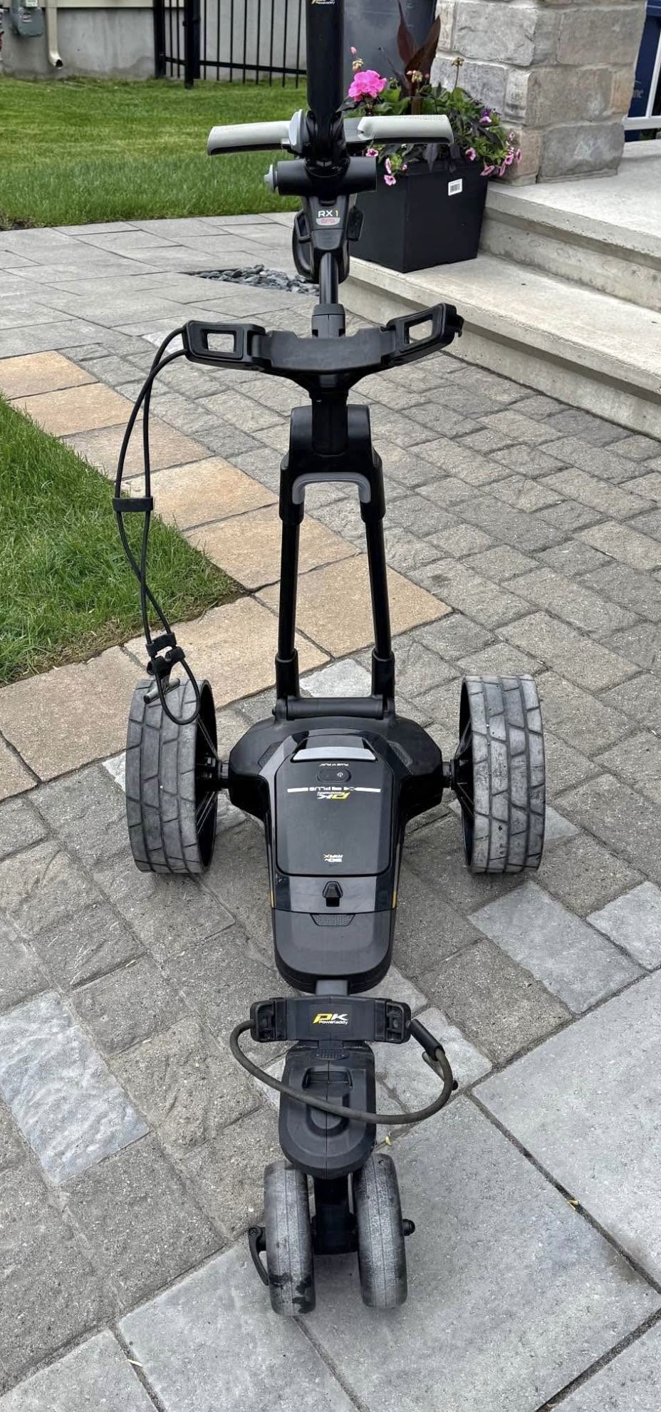 Golf cart Powakaddy RX1, remote control plus GPS