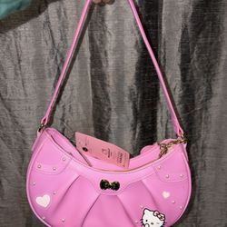 Hello Kitty Purse Brand new  With Tags 