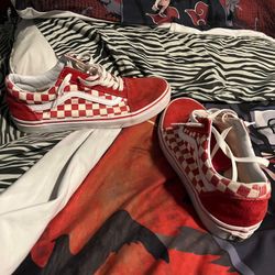 Vans 