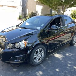 2012 Chevrolet  Sonic Lt 